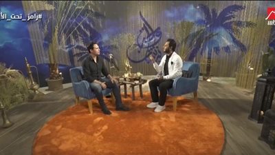 «رامز جلال» يغرق ظافر العابدين بالتعليقات الكوميدية في «رامز تحت الأرض»