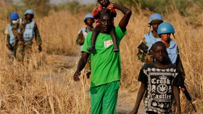 مصر ترسل الدفعة الأولى من المساعدات الإنسانية إلى «جنوب السودان»