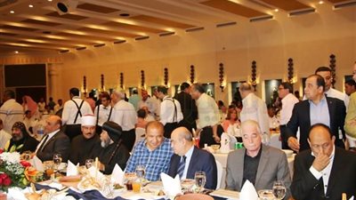 بالصور.. مائدة إفطار محافظ جنوب سيناء ووزير السياحة بشرم الشيخ