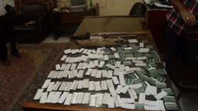 ضبط أحد الأشخاص وبحوزته ألف قرص مخدر قبل ترويجها بسوهاج