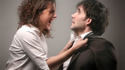 «وجبة سحور» تكشف لامرأة.. خيانة زوجها 