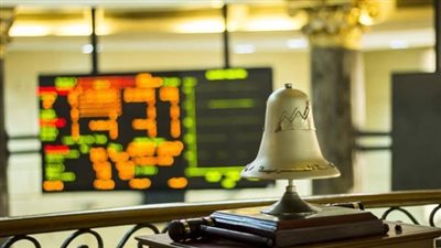 تباين أداء مؤشرات البورصة في مستهل التعاملات