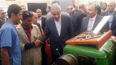 قابيل: تطوير قدرات العامل المصرى ركيزة أساسية لتنمية القطاع الصناعى