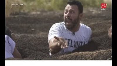 «أحمد فهمي» لمساعدة «رامز»: « ماتصرخيش.. هي بتيجي علي الصوت »