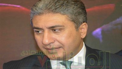 وفد مصري يشارك في افتتاح معرض لوبورجيه للطيران والفضاء في فرنسا