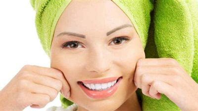 جربي هذه الخلطة السحرية..لنفخ الخدود بدون جراحة