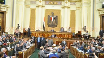 «طاقة» النواب توافق على الترخيص للوزير بإبرام تعاقدات للبحث عن البترول واستغلاله