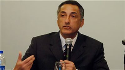 «المركزي»: 930 مليون دولار زيادة في تحويلات المصريين العاملين بالخارج