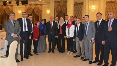 وزير التجارة والصناعة يقيم حفل إفطار للقيادات والعاملين بالوزارة