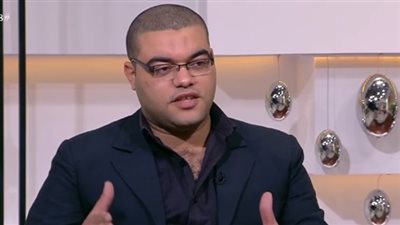 «ابو دشيش»: المصريون أول شعوب العالم احتفالا بالأعياد و«الكحك» عادة فرعونية 