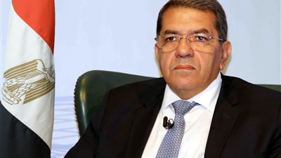 «المالية»:صرف العلاوة الاستثنائية مع راتب شهر يوليو 