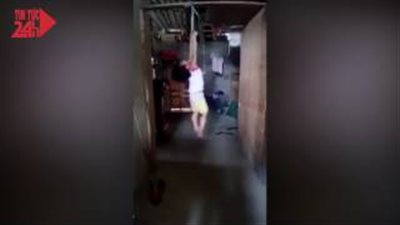 تعذيب وحشي لطفلة بسبب سرقة «عبوة لبن»