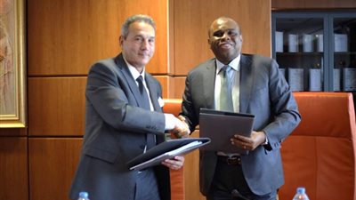 بنك مصر يوقع اتفاقية قرض بـ 200 مليون دولار لصالحه مع«أفريكسم بنك» 