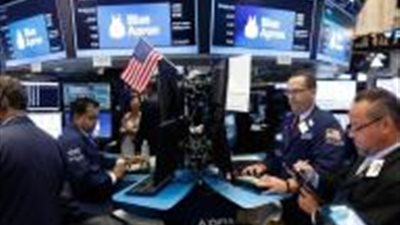 داو جونز وستاندرد آند بورز يفتحان على ارتفاع بدعم من أسهم البنوك