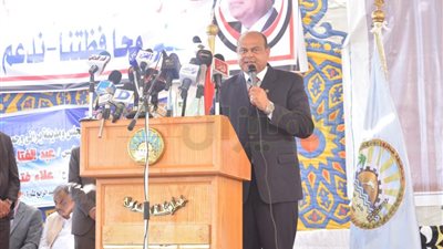  «محافظ مطروح»: 160 مليون جنيه دعمًا لمشروعات الصرف الصحي