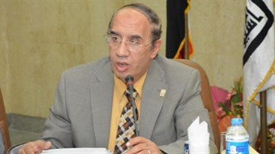 «أسيوط» تخصص 3 مكاتب للتنسيق الإلكتروني لتسجيل الطلاب