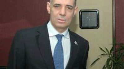 «جمال الجزار» رئيسا لقطاع الكرنك للسياحة بمصر للطيران