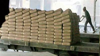 بعد رفع البنزين.. زيادة طفيفه في أسعار الأسمنت