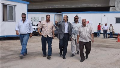 «سلطان» يؤكد على سرعة الانتهاء من أعمال تطوير الطرق بالثغر