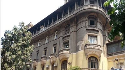 إنجازات «تطوير القاهرة» على مكتب الرئيس