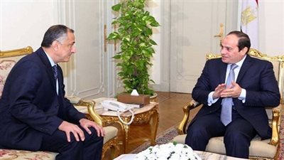 «السيسي» يبحث مع الحكومة التخفيف عن المواطنين