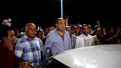 «محافظ مطروح»: يشن حملة على التاكسي في منتصف الليل