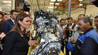 سحر نصر تطالب رجال الأعمال الاستفادة من قانون الاستثمار