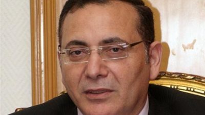 «التجار»: التجار يحكمون سوق مواد البناء