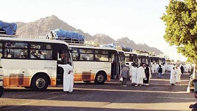 توقعات خبراء السياحة لأسعار الحج البري بعد ارتفاع «الوقود».. «عماري»: زيادة 15%.. «خليل»: تعديل ضوابط الاتوبيسات السياحية جيد.. «شعبان» يطالب بعدم الاستعجال