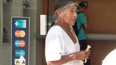 البنك الدولي: أكثر من مليار امرأة في العالم لا يستطعن الحصول على الخدمات المالية