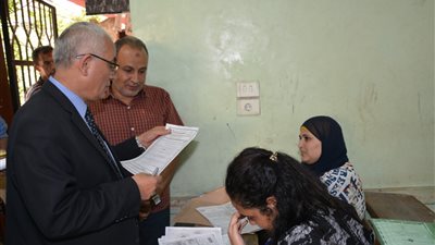 بالصور..«حجازى» يتفقد لجنة النظام والمراقبة قطاع (ج) بالقاهرة 