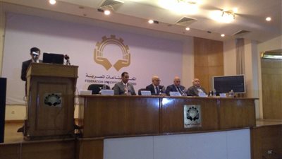 المرشدي: السيسي أعطى توجيهاته بحل مشكلات قطاع النسيج