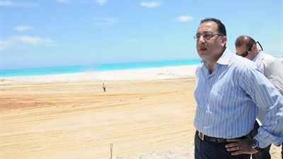 «الإسكان»: إنشاء 2000 منزل بحلايب وشلاتين بتكلفة 900 مليون جنيه