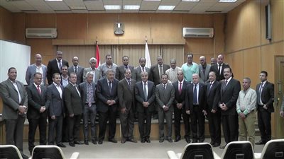 وزارة التموين تجتمع بممثلي السلاسل التجارية