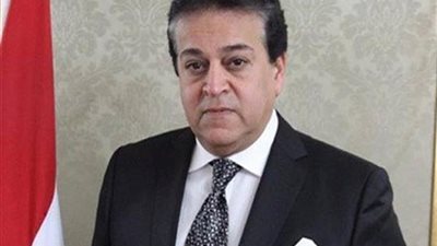 «وزير التعليم العالى» يلتقى «مشيرة خطاب» مرشحة مصر لمنصب مدير اليونسكو