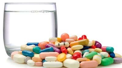 بالفيديو.. «المصرية لتجارة الأدوية»: نقص 1200 دواء بالسوق 