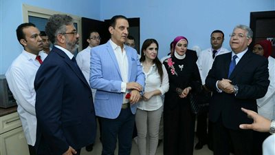 بالصور.. ميرنا وليد فى افتتاح فرع «الكبد المصرى» بأكتوبر