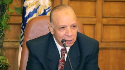 محافظ القاهرة يوجه بسرعة التوسع الرأسي في الأبنية التعليمية بالمرج