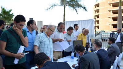 بالصور.. بدء التصويت على مقعدي الشركات المقيدة بـ«انتخابات البورصة» 