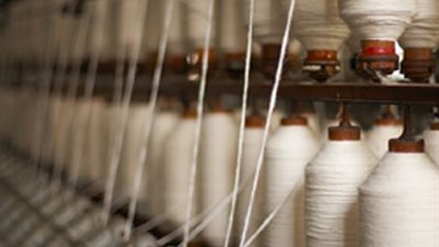 «القابضة للنسيج»: 70% ارتفاعًا في تكاليف الإنتاج