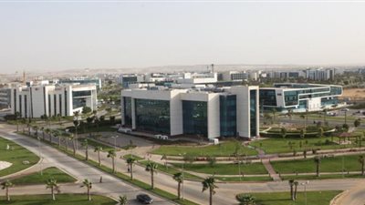 15% زيادة في خدمات النقل بالقرية الذكية