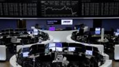 ارتفاع اليورو يهبط بالأسهم الأوروبية والأنظار على نتائج الشركات