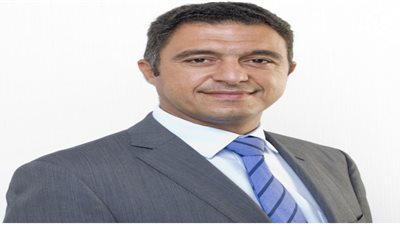 «شنايدر إليكتريك» تشيد بإنشاء كريدي أجريكول لمحطة الطاقة الشمسية