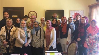 «السياحة» تنظم برنامجًا تدريبيًا لطلاب الاقتصاد والعلوم السياسية