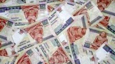 جمارك مطار برج العرب تحبط محاولة تهريب 800 ألف جنيه