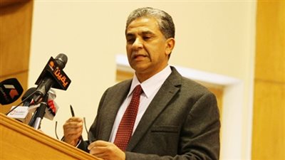 «البيئة»: نحتاج مليار جنيه للتخلص من القمامة