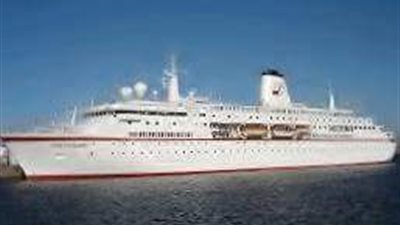 وصول وسفر 4172 راكبا بمينائي سفاجا والغردقة