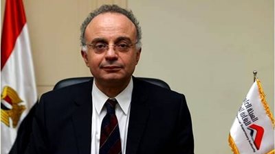  شريف سامى يعلن تعديل قواعد استمرار قيد وشطب الأسهم بالبورصة