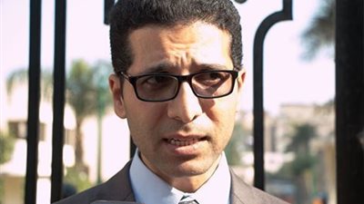 «برلماني»: وزير الطيران «ميعرفش» خطة تطوير منطقة مطار النزهة