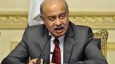 رئيس الوزراء يوقع اتفاقيات استثمارية بمنطقة قناة السويس